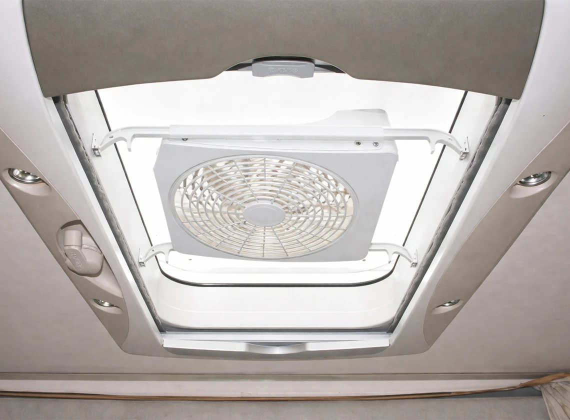 Fiamma Turbo Kit Dachluke Ventilator