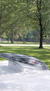 Wohnmobil-Dachhaube transparent