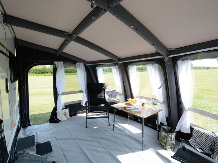 Kampa Ace AIR All-Season 400 Wohnwagenvorzelt