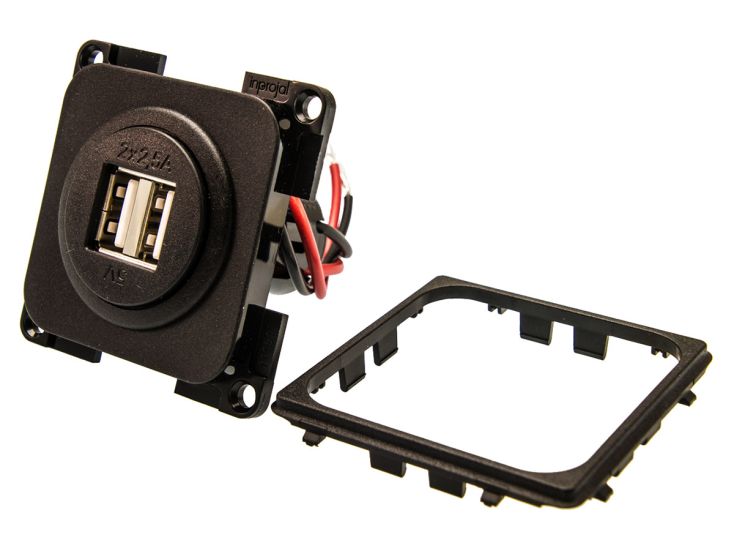 BBA doppelte schwarze USB Einbausteckdose
