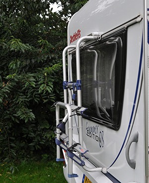 fietsendrager achterwand caravan